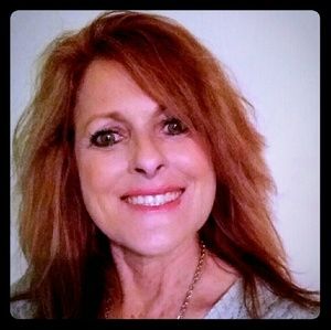 Meet your Posher, Lauriann